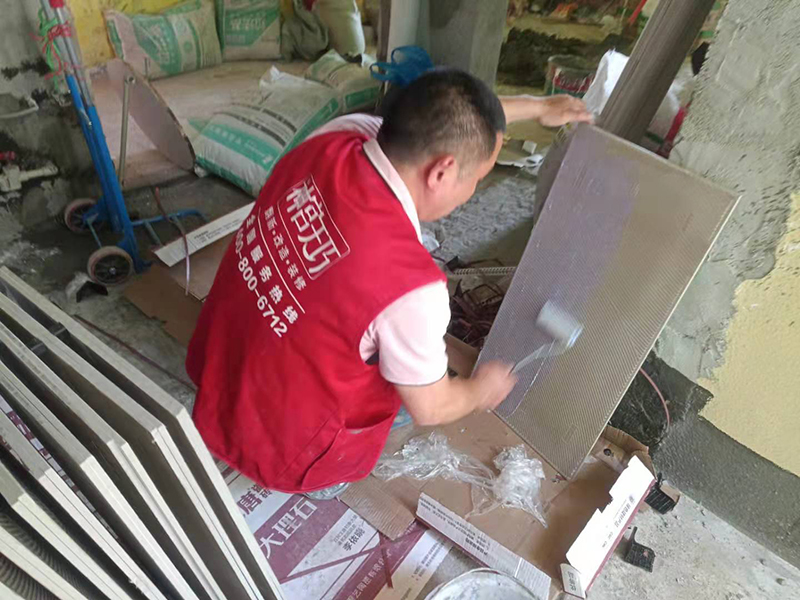 厨房改造可不可以只改部分？不砸瓷砖能改造厨房吗(图3)