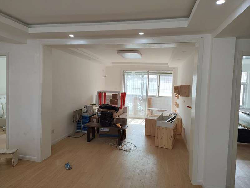 客厅吊顶造型灯坏了怎么修(图1)